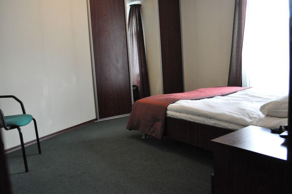 Albatross Hotell 3*